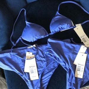 🏖🌊NWT Roxy Swimsuit/Bikini (3 pc)